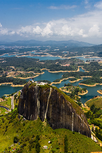 piedra peñol tour